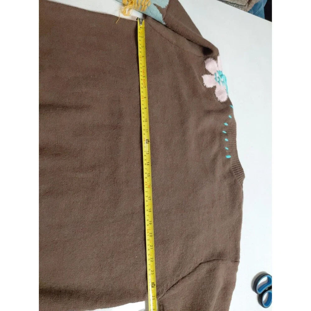 POL Women's V-Neck Sweater Chocolate Brown with Textured Flowers size Large